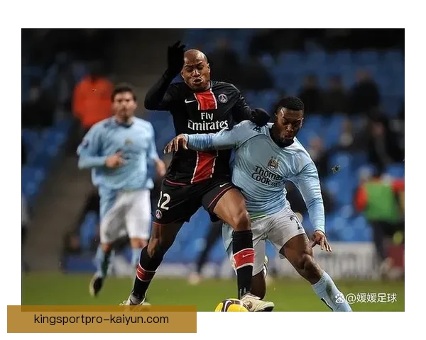 雷恩防线稳固表现引发媒体关注，球队信心大增值得关注