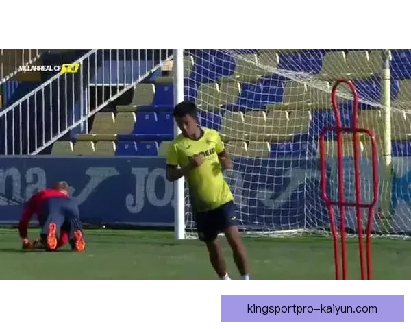 黄潜未来规划引发关注，球队战略布局成关键因素。